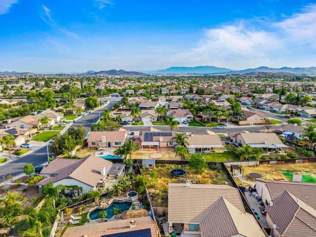 31565 Adour Way, Winchester, CA 92596