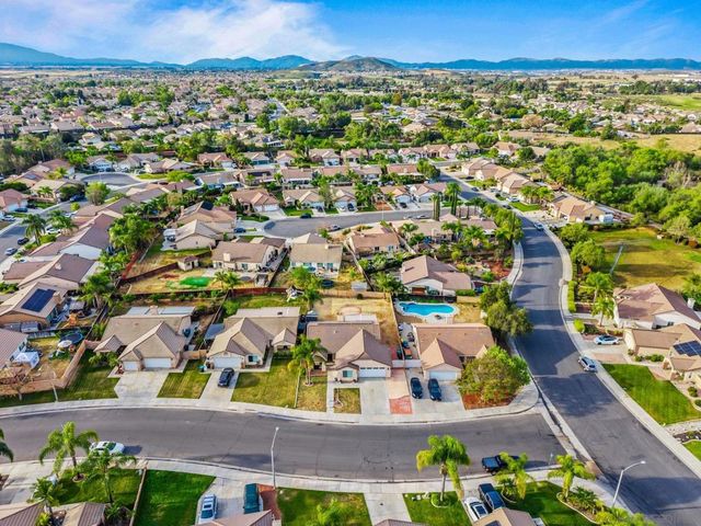 31565 Adour Way, Winchester, CA 92596