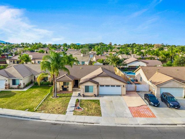 31565 Adour Way, Winchester, CA 92596