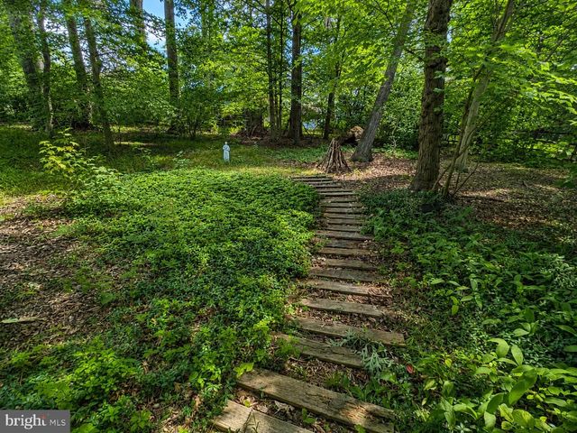 9817 GUNFORGE RD, Perry Hall, MD 21128