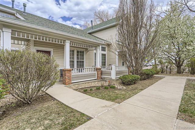 690 S Yarrow Street, Lakewood, CO 80226