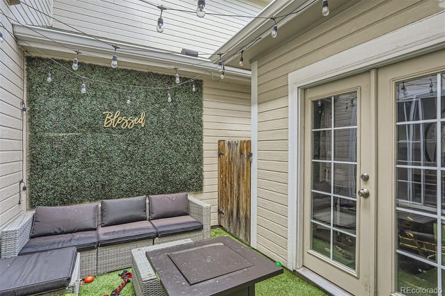 690 S Yarrow Street, Lakewood, CO 80226