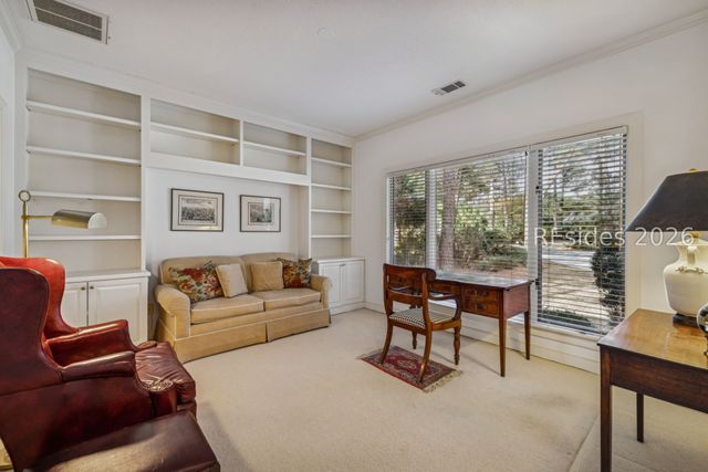 300 Seabrook Dr, Hilton Head Island, SC 29926