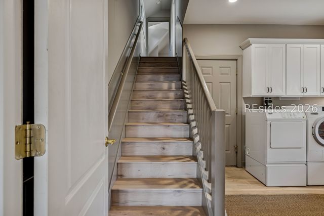 300 Seabrook Dr, Hilton Head Island, SC 29926