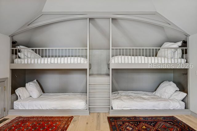 300 Seabrook Dr, Hilton Head Island, SC 29926