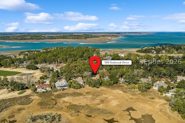 300 Seabrook Dr, Hilton Head Island, SC 29926
