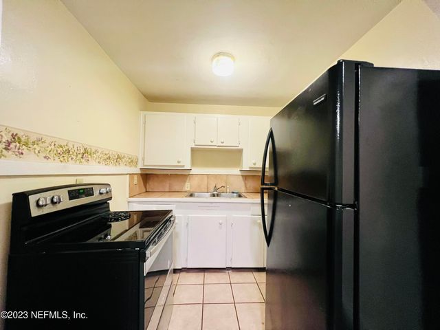 708 SHEARER Avenue 2, Jacksonville, FL 32205