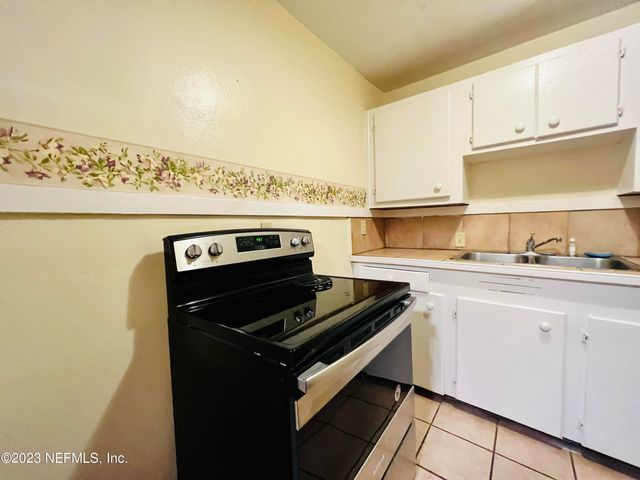 708 SHEARER Avenue 2, Jacksonville, FL 32205