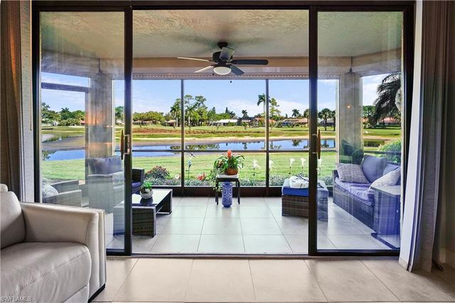 413 Augusta BLVD 105, Naples, FL 34113