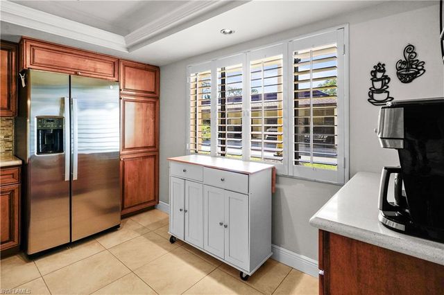 413 Augusta BLVD 105, Naples, FL 34113