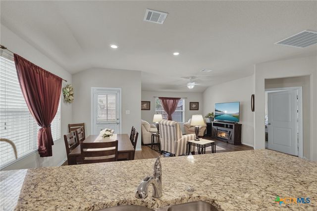 1970 Rising Sun Boulevard, New Braunfels, TX 78130