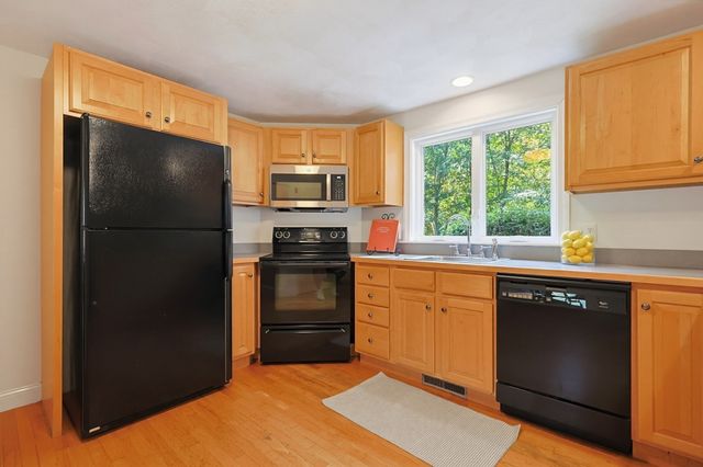 405 Main St, Acton, MA 01720