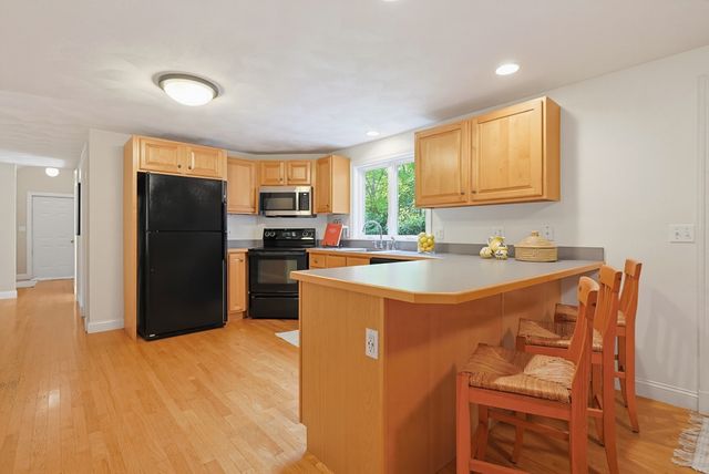 405 Main St, Acton, MA 01720