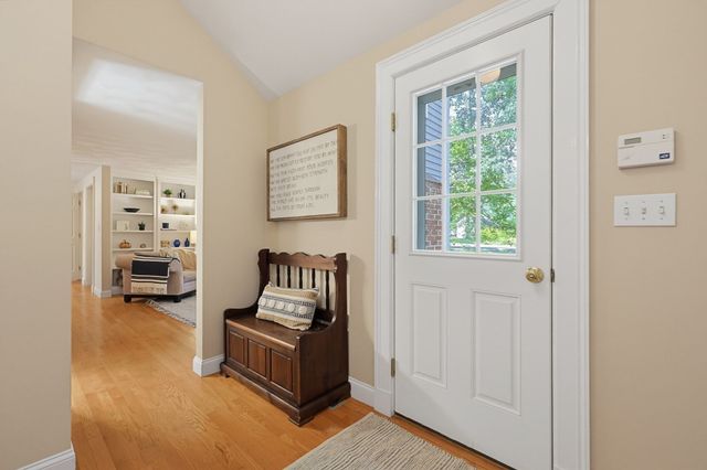 405 Main St, Acton, MA 01720