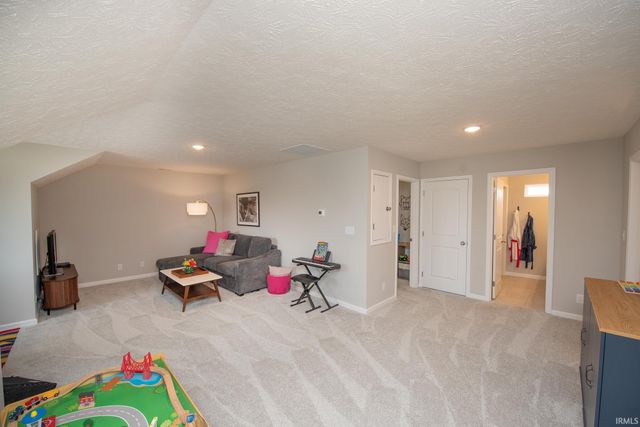 2293 Scoria Court, Lafayette, IN 47909