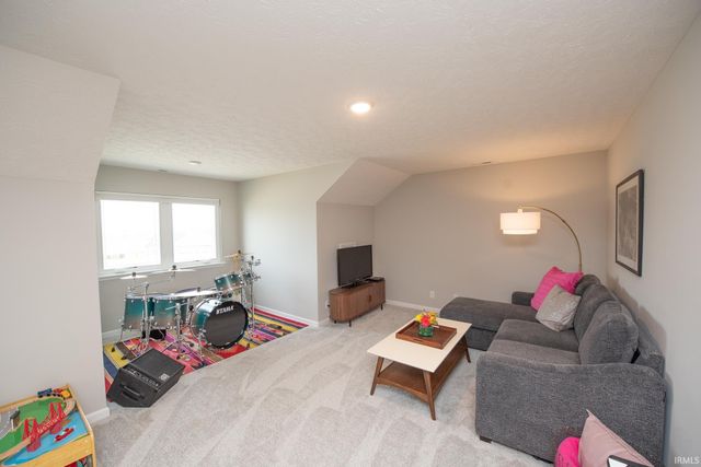 2293 Scoria Court, Lafayette, IN 47909