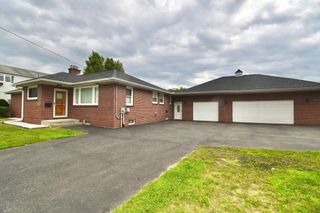 541 Grattan St, Chicopee, MA 01020