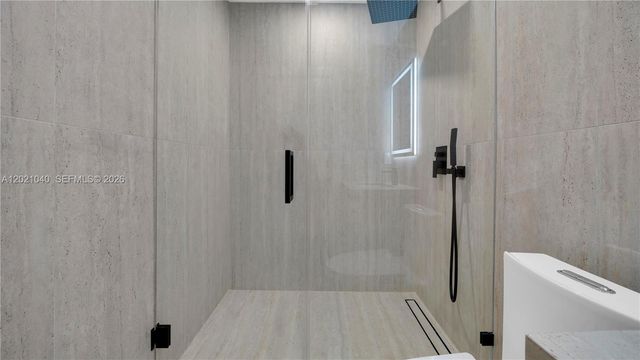 3330 SW 50th St, Hollywood, FL 33312