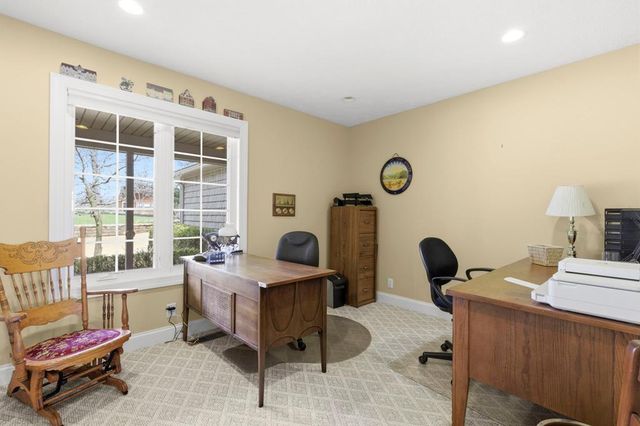 3390 Muskie Dr, Mansfield, OH 44903