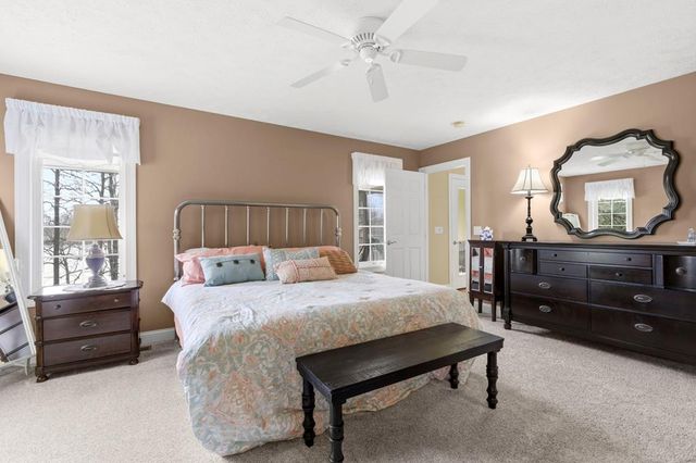 3390 Muskie Dr, Mansfield, OH 44903