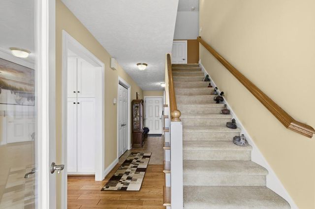 3390 Muskie Dr, Mansfield, OH 44903