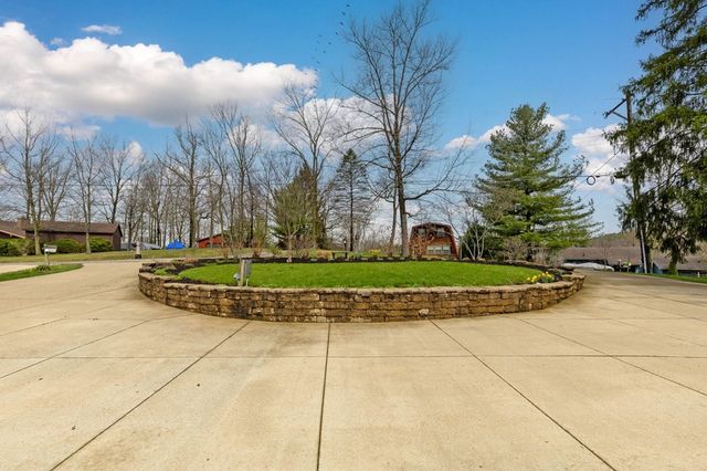 3390 Muskie Dr, Mansfield, OH 44903