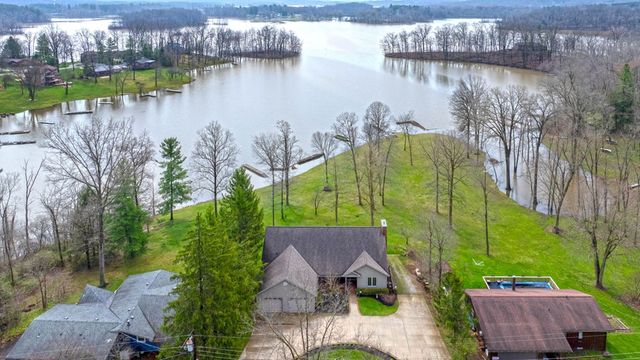 3390 Muskie Dr, Mansfield, OH 44903