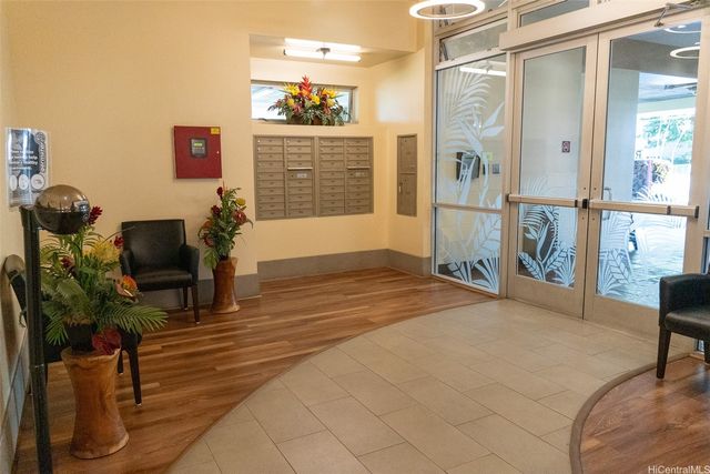 2525 Date Street 605, Honolulu, HI 96826