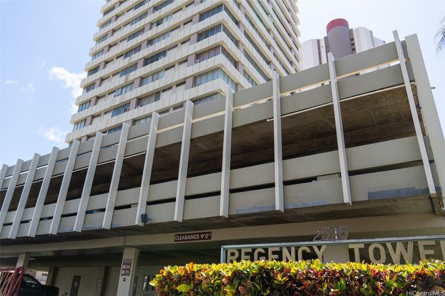 2525 Date Street 605, Honolulu, HI 96826