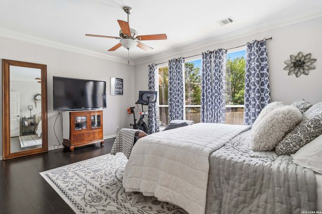 1618 Heavens Peak, San Antonio, TX 78258