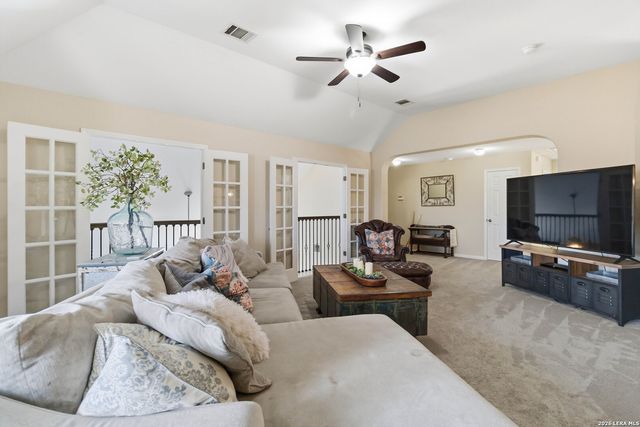1618 Heavens Peak, San Antonio, TX 78258