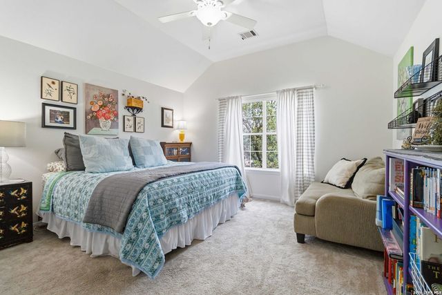 1618 Heavens Peak, San Antonio, TX 78258