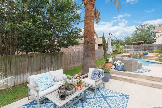 1618 Heavens Peak, San Antonio, TX 78258