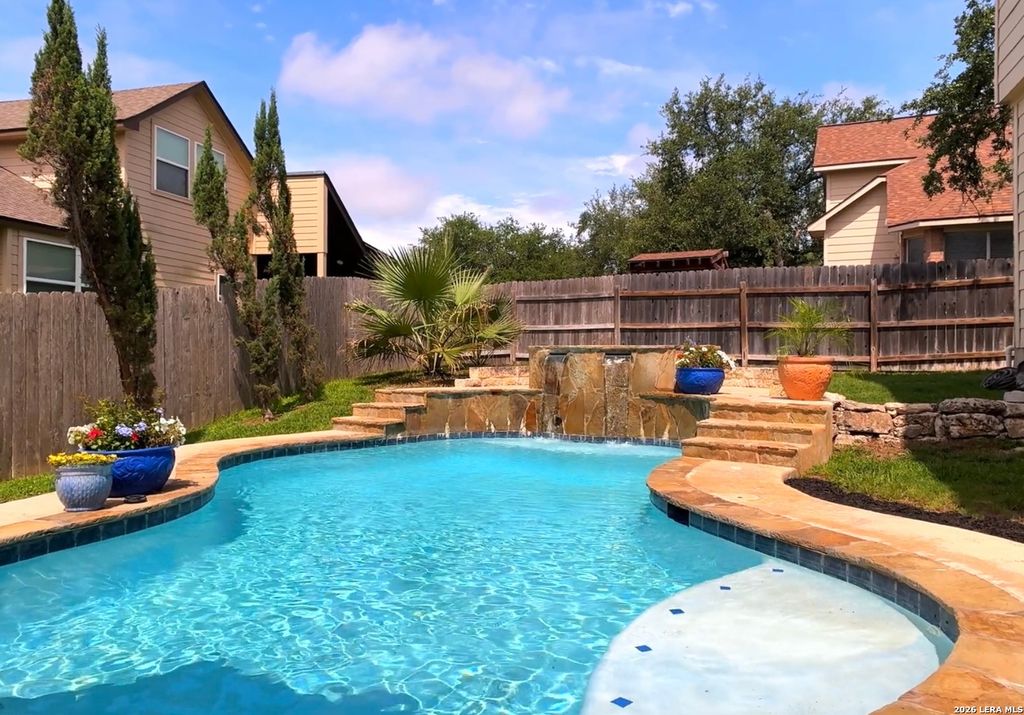 1618 Heavens Peak, San Antonio, TX 78258