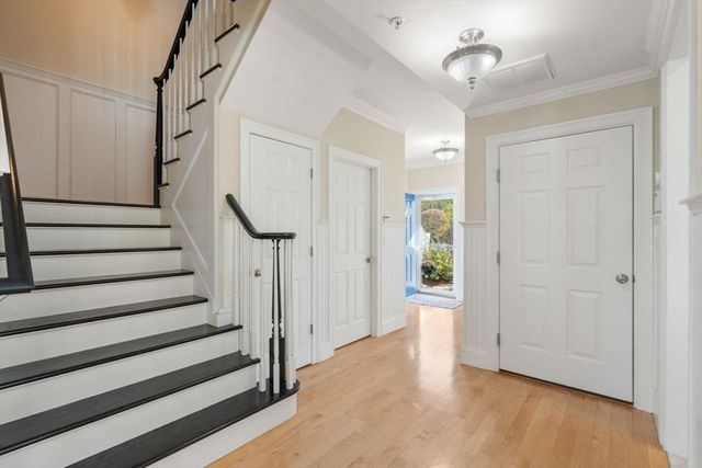 60 Robbins Road 9, Plymouth, MA 02360
