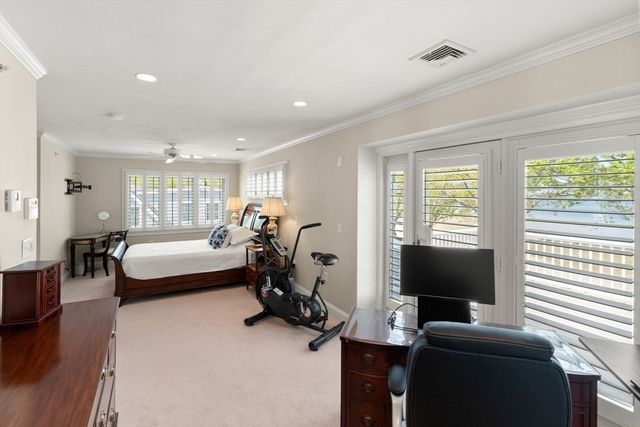 60 Robbins Road 9, Plymouth, MA 02360
