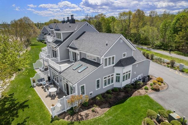 60 Robbins Road 9, Plymouth, MA 02360