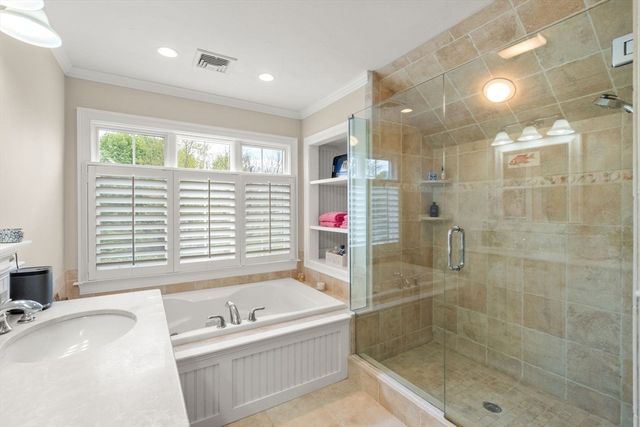 60 Robbins Road 9, Plymouth, MA 02360