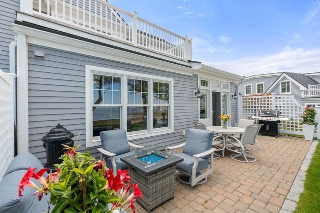 60 Robbins Road 9, Plymouth, MA 02360