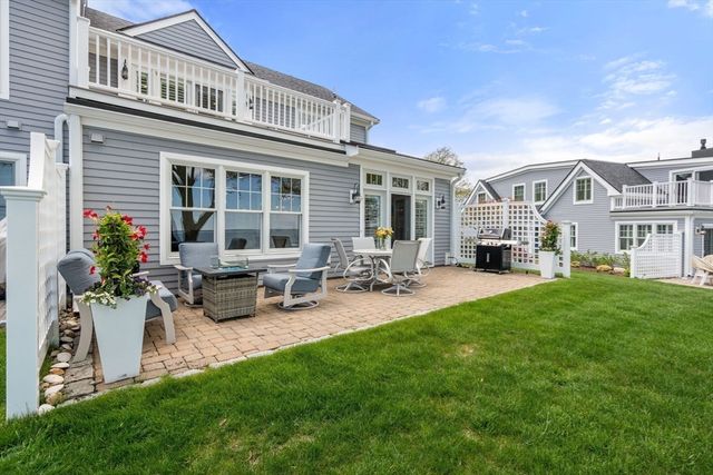 60 Robbins Road 9, Plymouth, MA 02360