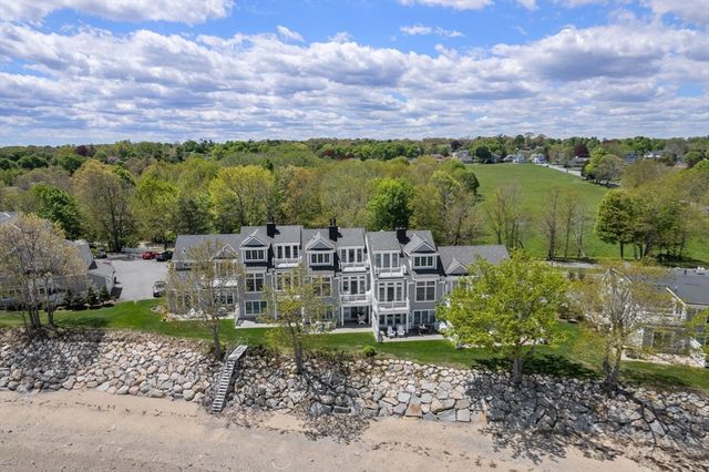 60 Robbins Road 9, Plymouth, MA 02360