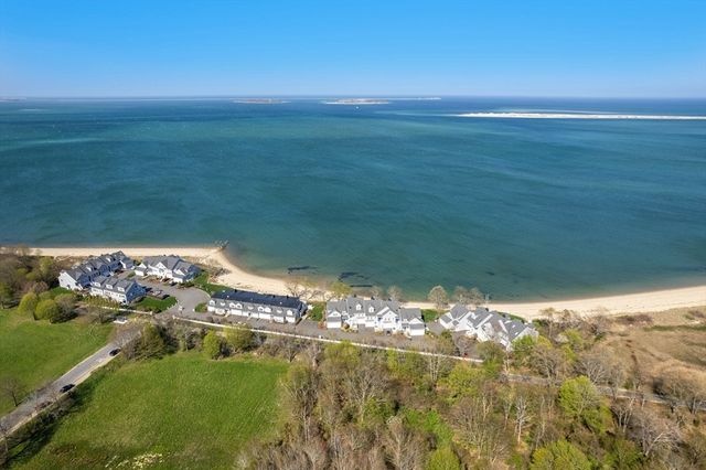 60 Robbins Road 9, Plymouth, MA 02360