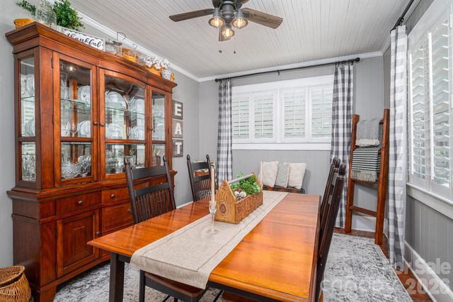 823 N Laurel Street, Lincolnton, NC 28092