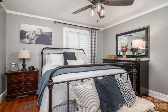 823 N Laurel Street, Lincolnton, NC 28092