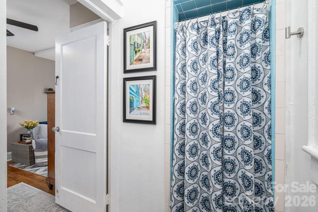 823 N Laurel Street, Lincolnton, NC 28092