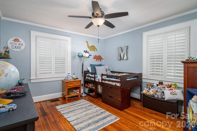 823 N Laurel Street, Lincolnton, NC 28092