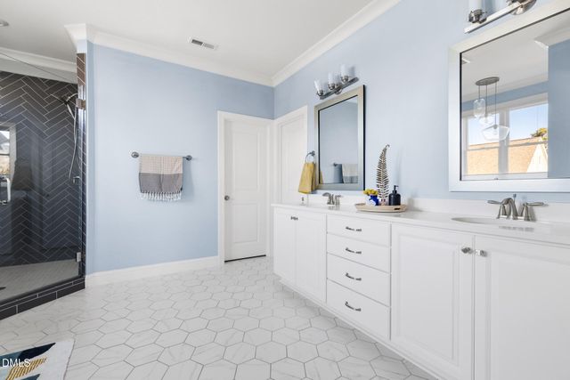 7444 Haywood Oaks Drive, Raleigh, NC 27613