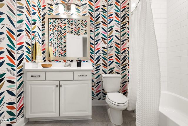 7444 Haywood Oaks Drive, Raleigh, NC 27613