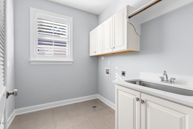 7444 Haywood Oaks Drive, Raleigh, NC 27613