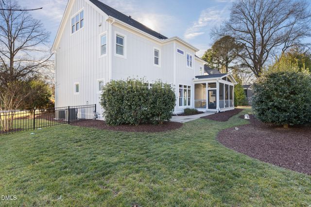 7444 Haywood Oaks Drive, Raleigh, NC 27613